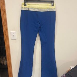 lululemon athletica Blue and Yellow Leggings